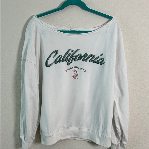 Garage Tops - Garage Boatneck California Oceanside Club Embroidered Sweatshirt Women’s size Lg
